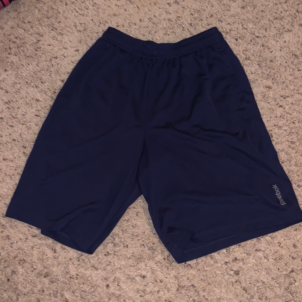 Reebok under shirt and basketball shorts 7” inseam